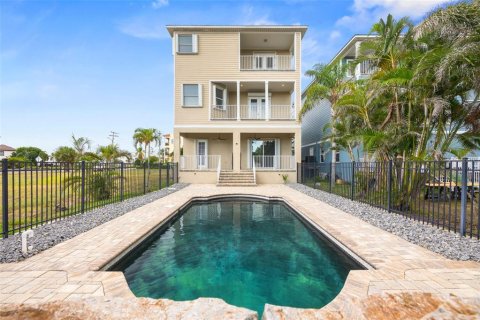 Casa en venta en Apollo Beach, Florida, 3 dormitorios, 287.63 m2 № 2150726 - foto 2