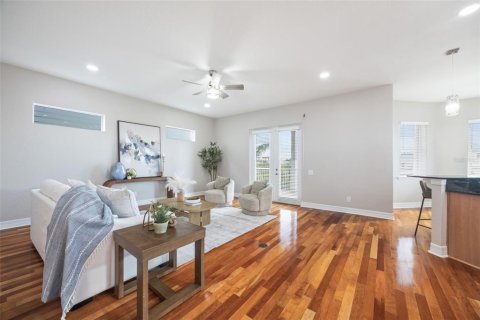 Casa en venta en Apollo Beach, Florida, 3 dormitorios, 287.63 m2 № 2150726 - foto 20
