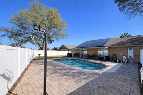 House in Orlando, Florida 3 bedrooms, 130.53 sq.m. № 2111572 - photo 24