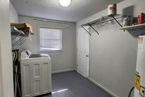 House in Orlando, Florida 3 bedrooms, 113.34 sq.m. № 1564019 - photo 8