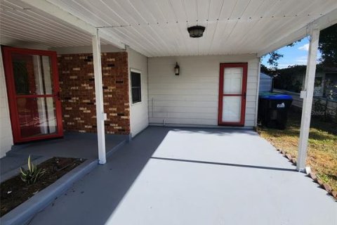 House in Orlando, Florida 3 bedrooms, 113.34 sq.m. № 1564019 - photo 4