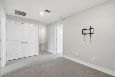 Touwnhouse à louer à Tampa, Floride: 3 chambres, 205.31 m2 № 2156517 - photo 20