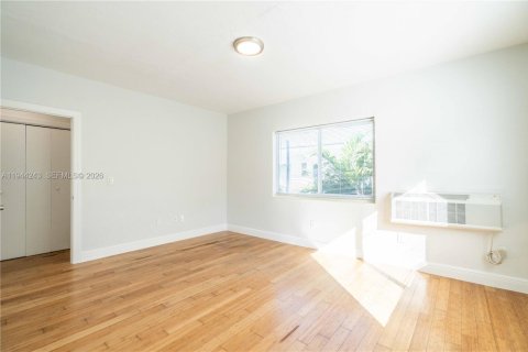 Снять в аренду квартиру в Майами-Бич, Флорида 2 спальни, 69.58м2, № 2000677 - фото 6