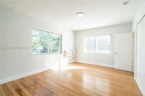 Снять в аренду квартиру в Майами-Бич, Флорида 2 спальни, 69.58м2, № 2000677 - фото 9