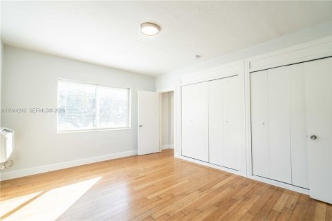 Снять в аренду квартиру в Майами-Бич, Флорида 2 спальни, 69.58м2, № 2000677 - фото 8