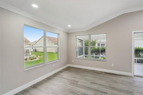 House in The Villages, Florida 2 bedrooms, 165.55 sq.m. № 2157251 - photo 14
