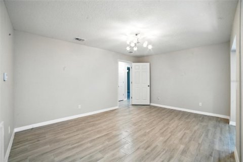 Casa en venta en Orlando, Florida, 4 dormitorios, 217.02 m2 № 1914991 - foto 26
