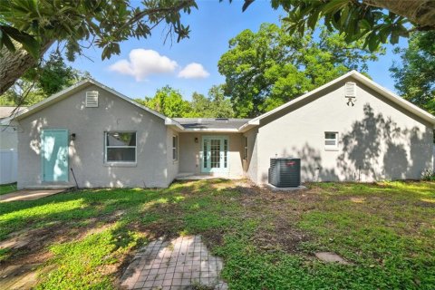 Casa en venta en Orlando, Florida, 4 dormitorios, 217.02 m2 № 1914991 - foto 3