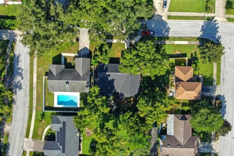 Casa en venta en Orlando, Florida, 4 dormitorios, 217.02 m2 № 1914991 - foto 4