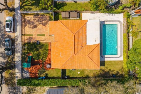 Casa en venta en West Miami, Florida, 3 dormitorios, 101.36 m2 № 2030593 - foto 27