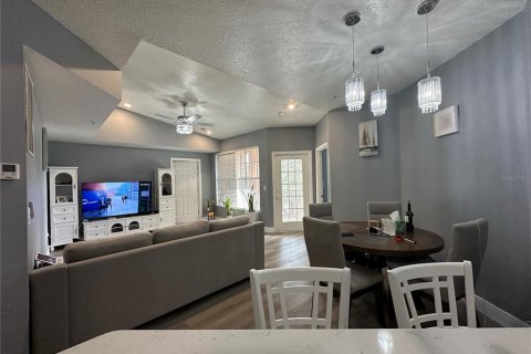 Condo in Orlando, Florida, 2 bedrooms  № 1906754 - photo 4