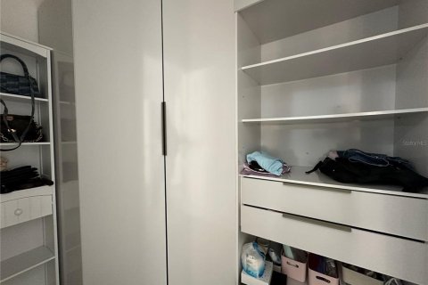 Condominio en alquiler en Orlando, Florida, 2 dormitorios, 104.61 m2 № 1906754 - foto 13