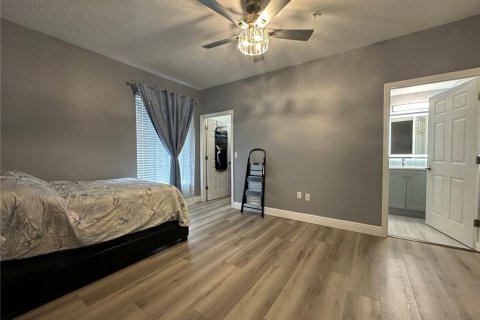 Condominio en alquiler en Orlando, Florida, 2 dormitorios, 104.61 m2 № 1906754 - foto 18