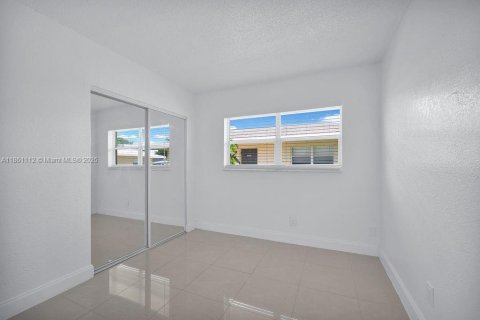 Appartement à louer à Margate, Floride: 2 chambres, 76.83 m2 № 1983238 - photo 4
