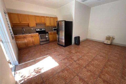 Apartment in Miami, Florida 1 bedroom, 65.03 sq.m. № 1953766 - photo 8