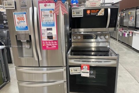 Condo in Kendall, Florida, 3 bedrooms  № 1847598 - photo 5