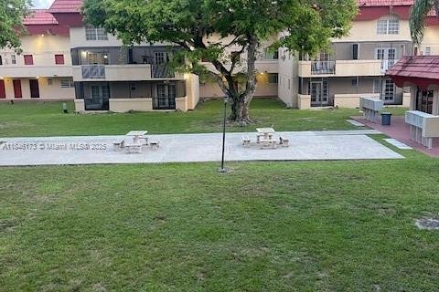 Condo in Kendall, Florida, 3 bedrooms  № 1847598 - photo 4