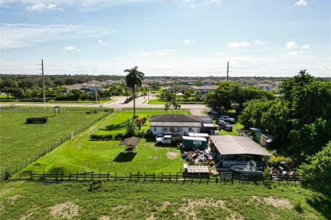 Casa en venta en Davie, Florida, 3 dormitorios, 157.84 m2 № 1958611 - foto 19