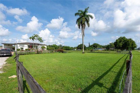 Casa en venta en Davie, Florida, 3 dormitorios, 157.84 m2 № 1958611 - foto 3