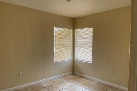 Duplex in Longwood, Florida 4 bedrooms, 150.5 sq.m. № 1822662 - photo 6