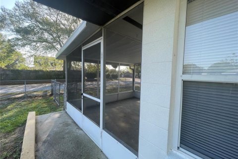 Duplex in Longwood, Florida 4 bedrooms, 150.5 sq.m. № 1822662 - photo 21