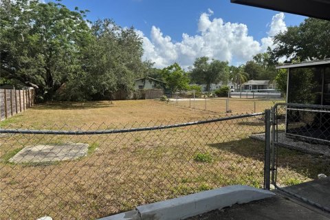 Duplex in Longwood, Florida 4 bedrooms, 150.5 sq.m. № 1822662 - photo 12