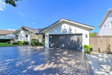 Casa en venta en Miami Lakes, Florida, 3 dormitorios, 176.79 m2 № 1982711 - foto 20