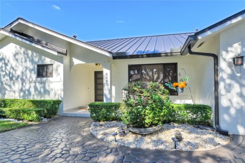 Casa en venta en Miami Lakes, Florida, 3 dormitorios, 176.79 m2 № 1982711 - foto 16