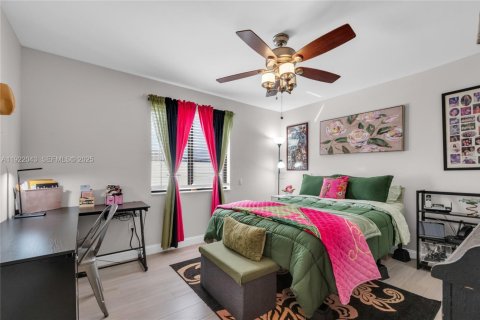Casa en venta en Miami Lakes, Florida, 3 dormitorios, 176.79 m2 № 1982711 - foto 10