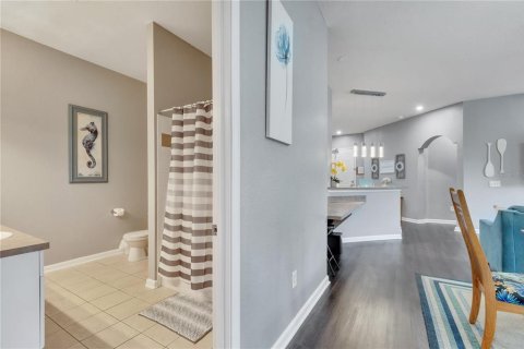 Condo in Davenport, Florida, 4 bedrooms  № 1630270 - photo 26