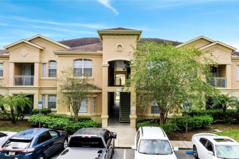 Condo in Davenport, Florida, 4 bedrooms  № 1630270 - photo 1