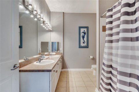 Condo in Davenport, Florida, 4 bedrooms  № 1630270 - photo 27
