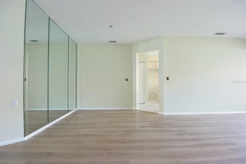 Купить кондоминиум в Нью-Порт-Ричи, Флорида 4 комнаты, 121.61м2, № 2229434 - фото 11