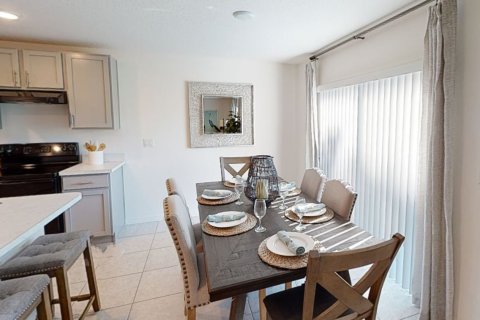 Touwnhouse à vendre à Port Charlotte, Floride: 3 chambres, 134 m2 № 142223 - photo 1