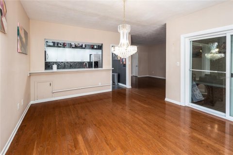 Condo in Jacksonville, Florida, 4 bedrooms  № 1868887 - photo 5