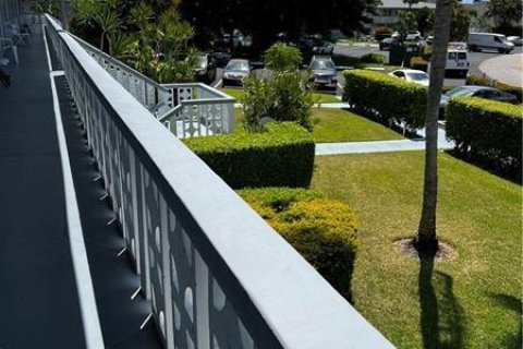Condominio en alquiler en Pompano Beach, Florida, 3 dormitorios, 111.48 m2 № 2083499 - foto 2