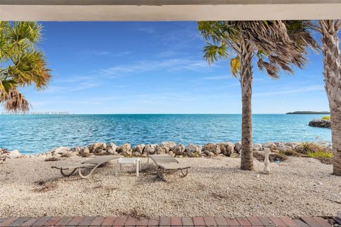 House in Key Largo, Florida 4 bedrooms, 167.78 sq.m. № 1850846 - photo 28