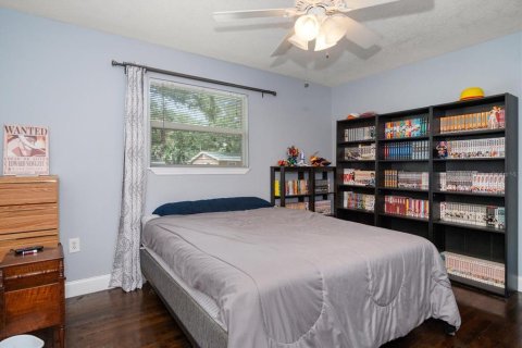 House in Largo, Florida 3 bedrooms, 125.98 sq.m. № 1835016 - photo 19