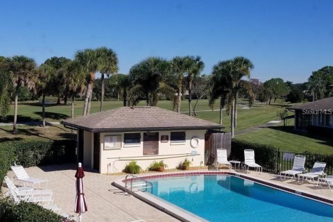 Condo in Sarasota, Florida, 2 bedrooms  № 1915093 - photo 11