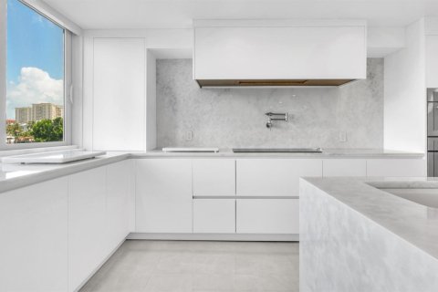 Купить кондоминиум в Бока-Ратон, Флорида 6 комнат, 225.75м2, № 2083802 - фото 8
