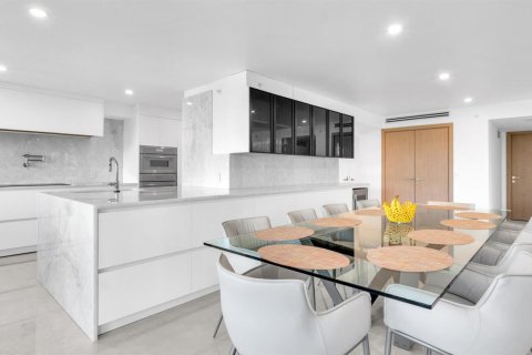 Купить кондоминиум в Бока-Ратон, Флорида 6 комнат, 225.75м2, № 2083802 - фото 4