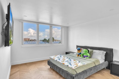 Купить кондоминиум в Бока-Ратон, Флорида 6 комнат, 225.75м2, № 2083802 - фото 29