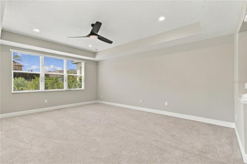 House in Wesley Chapel, Florida 6 bedrooms, 506.5 sq.m. № 2391364 - photo 10
