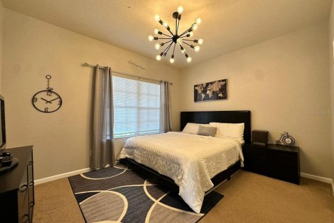 House in Kissimmee, Florida 5 bedrooms, 324.88 sq.m. № 1400772 - photo 20