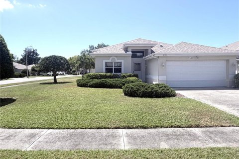 House in Clearwater, Florida 3 bedrooms, 174.1 sq.m. № 2151175 - photo 2