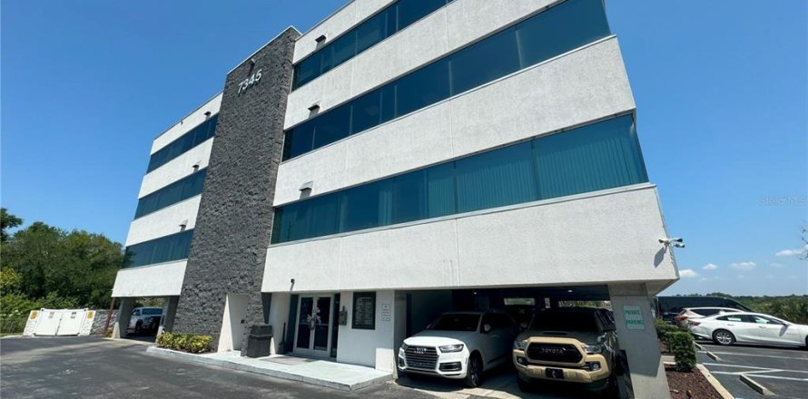 Commercial property in Orlando, Florida 31.77 sq.m. № 1875889