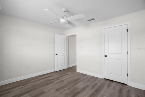 House in Spring Hill, Florida 3 bedrooms, 177.44 sq.m. № 1796677 - photo 26