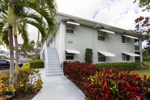 Condo in Delray Beach, Florida, 2 bedrooms  № 2251435