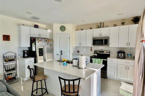 Casa en venta en Groveland, Florida, 3 dormitorios, 139.35 m2 № 2212584 - foto 14