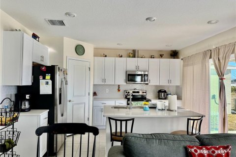 Casa en venta en Groveland, Florida, 3 dormitorios, 139.35 m2 № 2212584 - foto 13